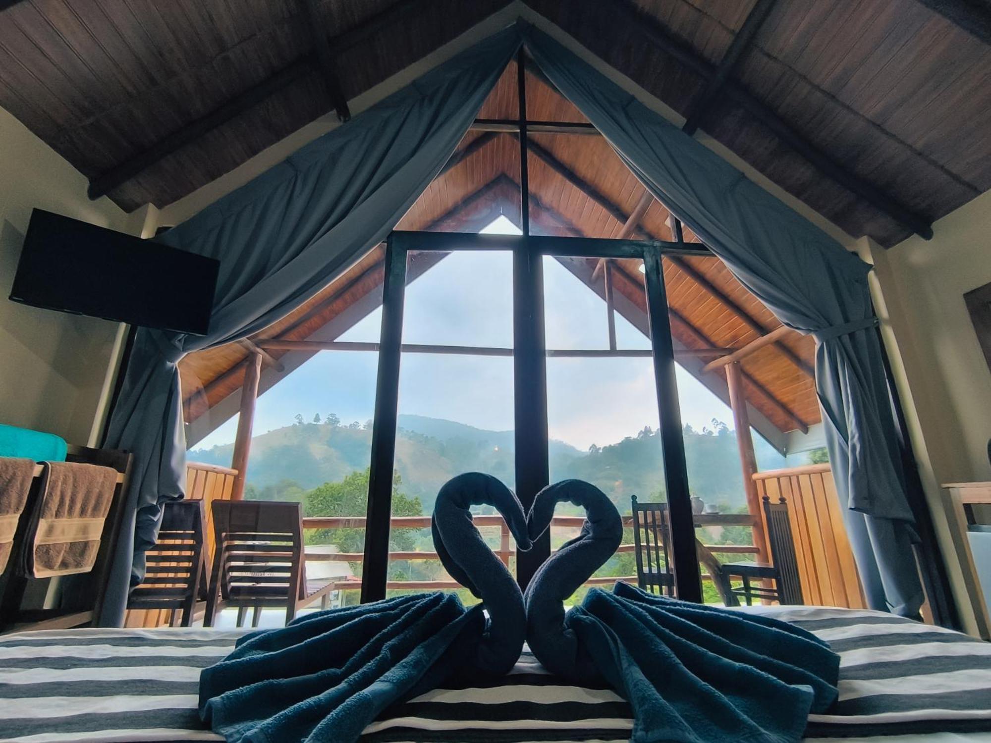 Ella Lovers View Cabins 外观 照片
